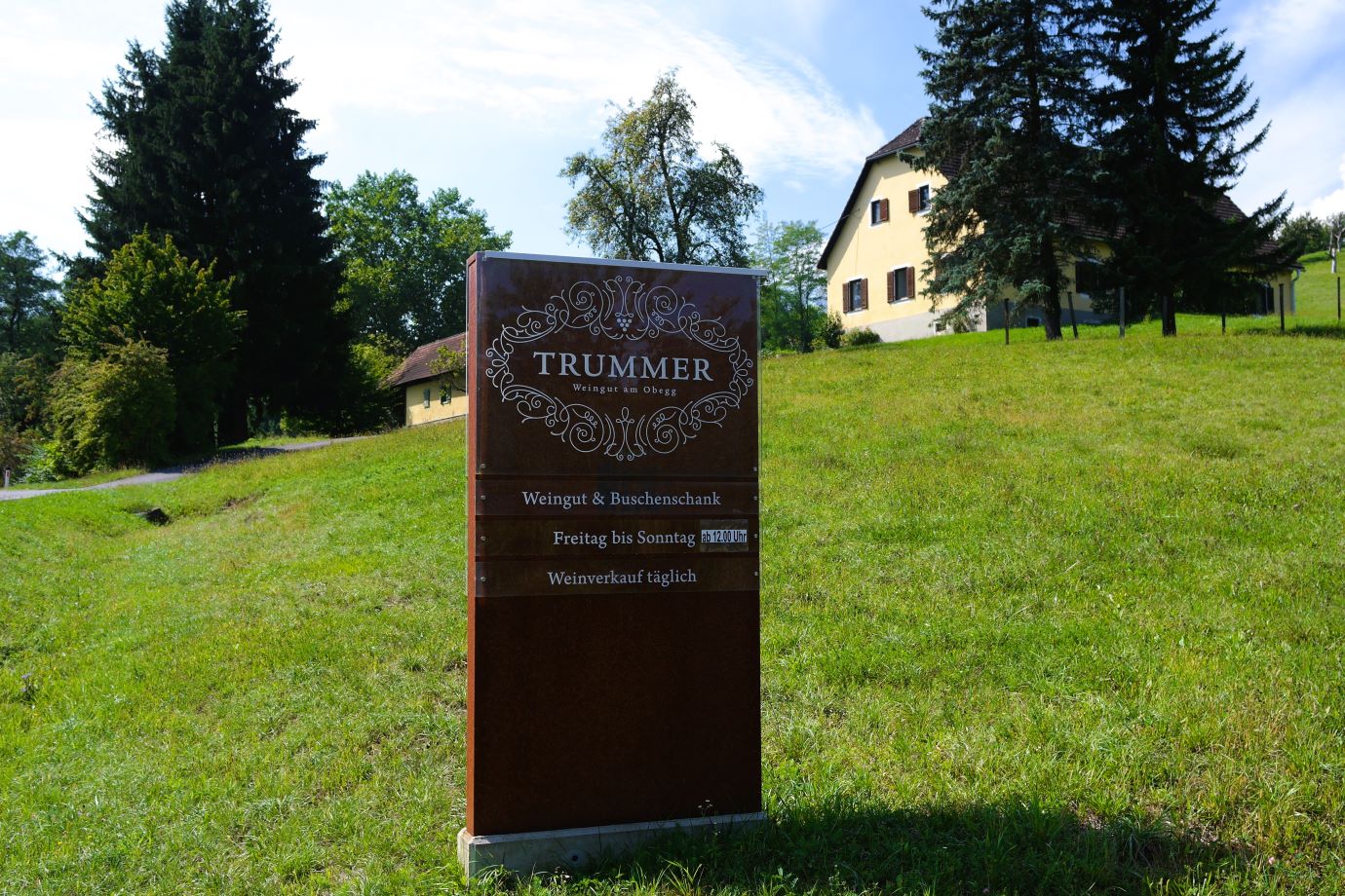 Weingut & Buschenschank Trummer