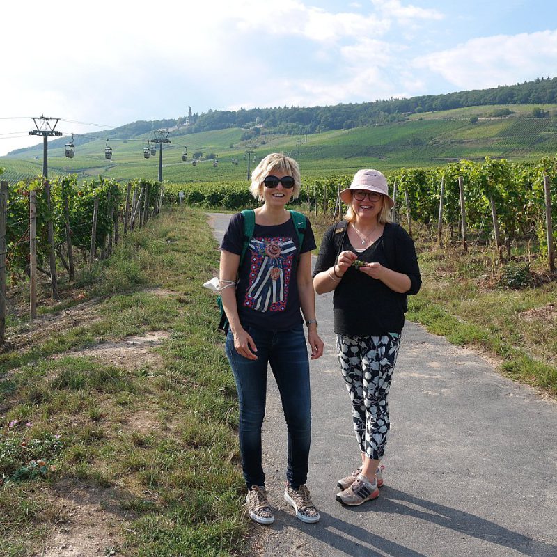 Weinwander-Freundinnen in Rüdesheim